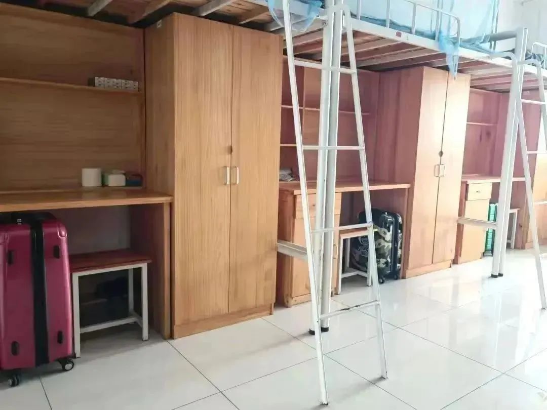 1754878259828617.jpeg 10021.jpeg