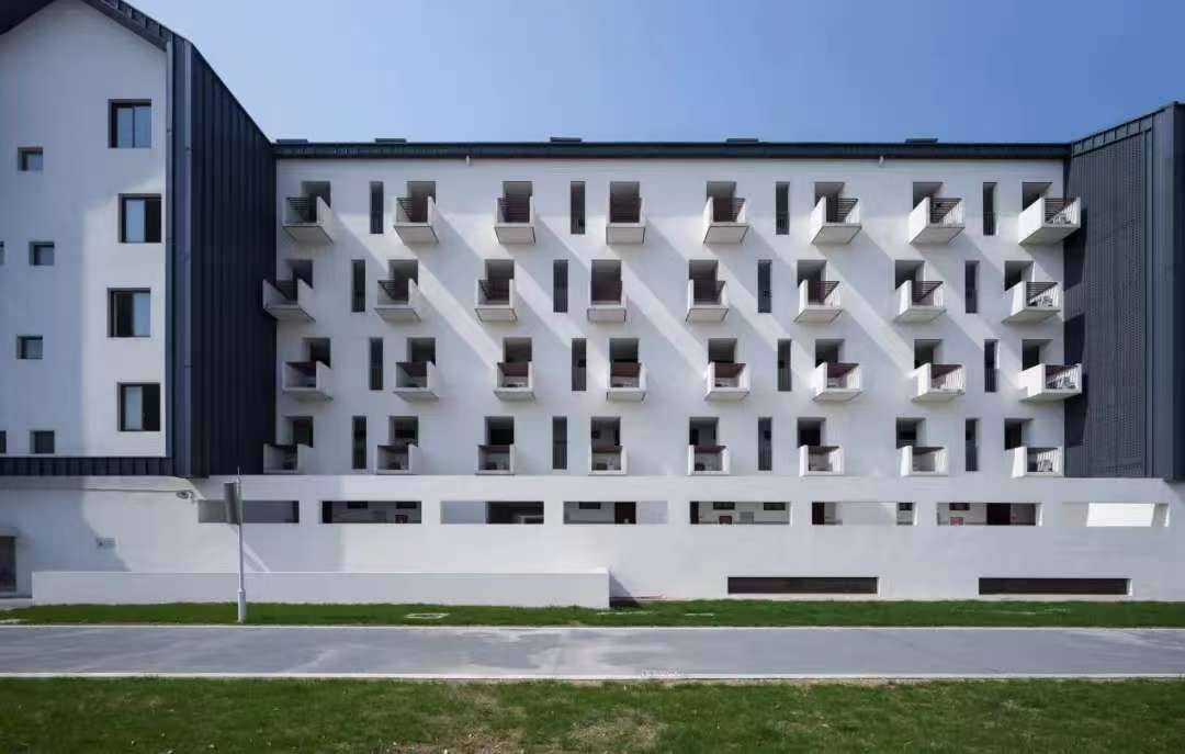 1754879122261099.jpg 2.jpg