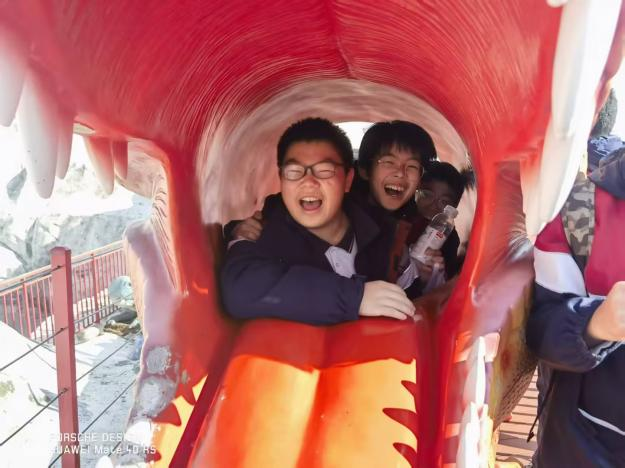 1768183928447456.png a836273f8ded7aeaac81ecaa57d2aa91-sz_394210.png